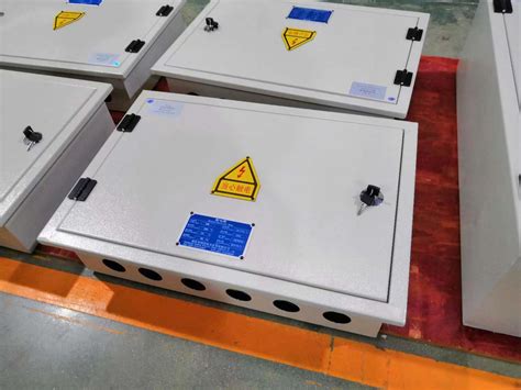 china enclosed power distribution box|E.